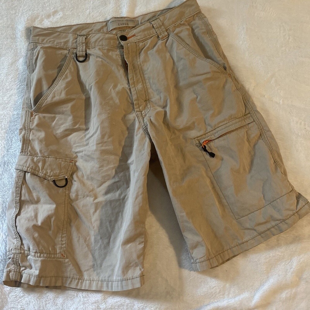 Wrangler Jeans Co. Shorts Mens Size 30 Performance Series Khaki Cargo